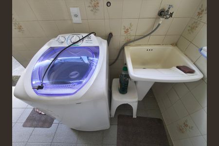 Casa de condomínio à venda com 622m², 3 quartos e 6 vagas