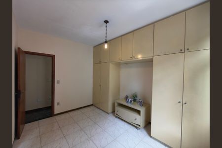 Casa de condomínio à venda com 622m², 3 quartos e 6 vagas