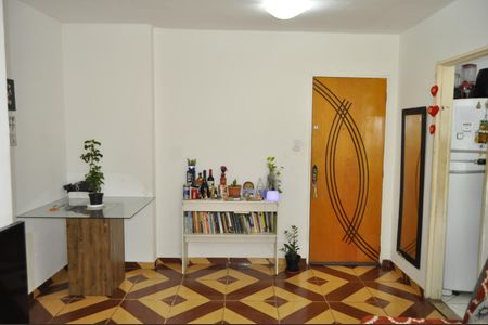 Apartamento para alugar com 2 quartos, 55m² em Tomás Coelho, Rio de Janeiro