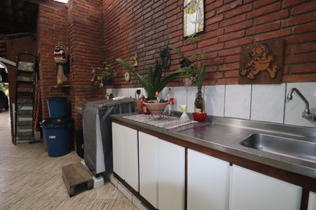 Casa para alugar com 70m², 4 quartos e 1 vagaÁrea de Serviço