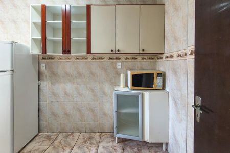 Apartamento para alugar com 75m², 2 quartos e 1 vagaCozinha 
