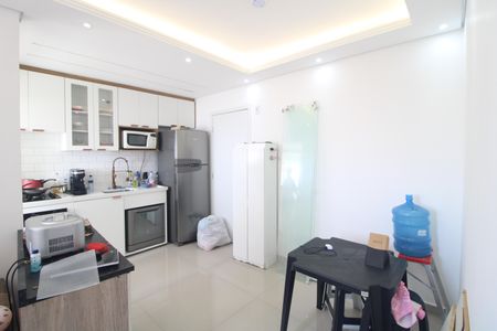 Sala de apartamento para alugar com 2 quartos, 40m² em Cidade Ademar, São Paulo