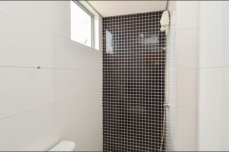 Banheiro de apartamento à venda com 1 quarto, 73m² em Floresta, Belo Horizonte