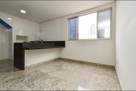 Sala de apartamento à venda com 1 quarto, 73m² em Floresta, Belo Horizonte