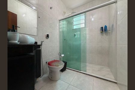 Casa para alugar com 100m², 2 quartos e 1 vagaBanheiro social 