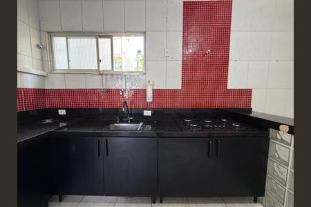 Casa para alugar com 100m², 2 quartos e 1 vagaCozinha