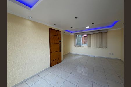 Sala de casa para alugar com 2 quartos, 100m² em Curicica, Rio de Janeiro