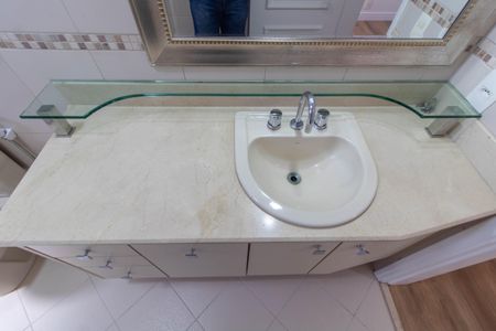 Apartamento para alugar com 125m², 3 quartos e 2 vagasBANHEIRO DA SUITE