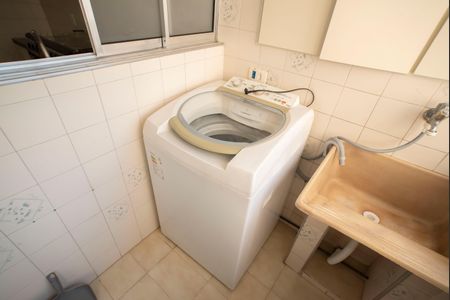 Apartamento para alugar com 86m², 2 quartos e 1 vagaÁrea de Serviço