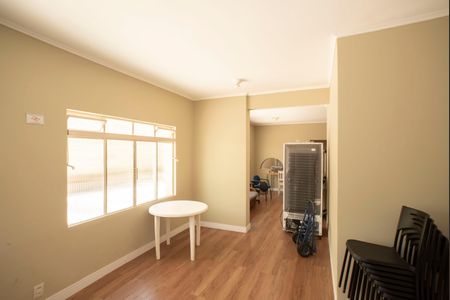 Apartamento para alugar com 86m², 2 quartos e 1 vagaÁrea comum - Salão de festas