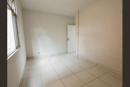 Sala de apartamento para alugar com 4 quartos, 92m² em Carlos Prates, Belo Horizonte