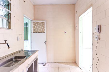 Casa de condomínio à venda com 82m², 2 quartos e sem vagaCozinha