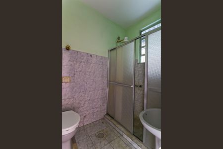 Casa de condomínio à venda com 82m², 2 quartos e sem vagaBanheiro