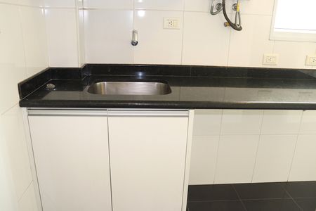 Apartamento para alugar com 157m², 3 quartos e 1 vagaÁrea de Serviço