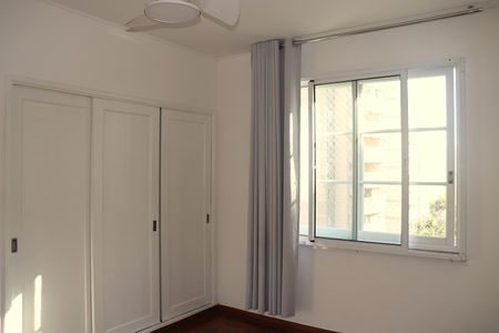 Apartamento para alugar com 157m², 3 quartos e 1 vagaDormitório  - 2