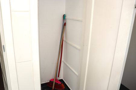 Apartamento para alugar com 157m², 3 quartos e 1 vagaÁrea de Serviço