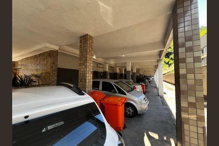 Apartamento à venda com 64m², 2 quartos e 1 vaga Apartamento à venda com 64m², 2 quartos e 1 vagaGaragem