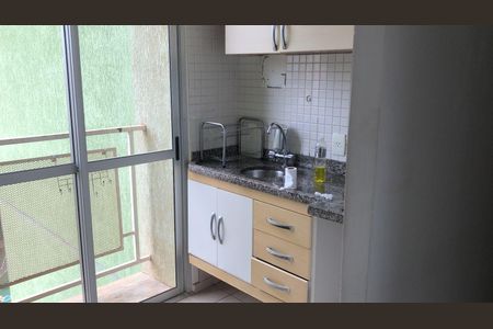 Cozinha de apartamento para alugar com 1 quarto, 33m² em Águas Claras, Brasília