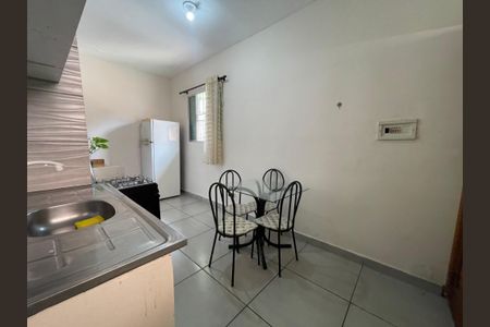 Casa para alugar com 40m², 1 quarto e sem vaga Casa para alugar com 40m², 1 quarto e sem vagaSala/Cozinha
