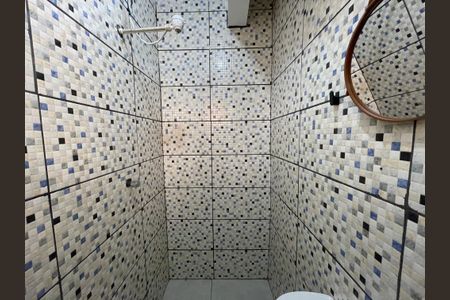 Casa para alugar com 40m², 1 quarto e sem vaga Casa para alugar com 40m², 1 quarto e sem vagaBanheiro