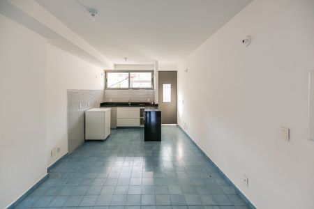 Cozinha de casa para alugar com 3 quartos, 156m² em Vila Gomes, São Paulo