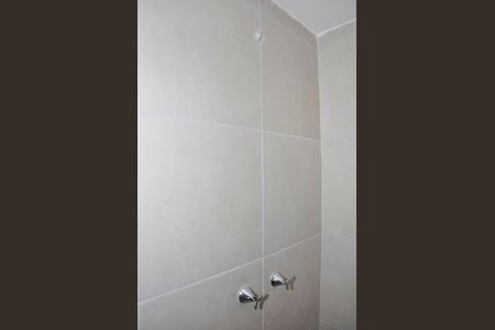 Apartamento para alugar com 48m², 2 quartos e 1 vaga Apartamento para alugar com 48m², 2 quartos e 1 vagaDetalhe - Banheiro Social