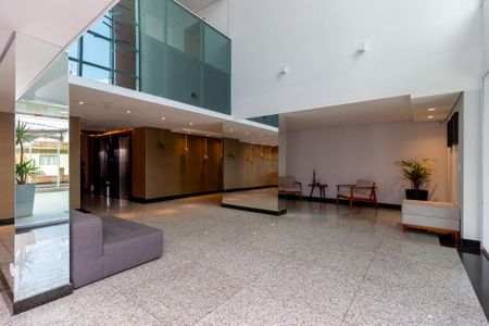 Apartamento à venda com 92m², 2 quartos e 2 vagas Apartamento à venda com 92m², 2 quartos e 2 vagasHall social