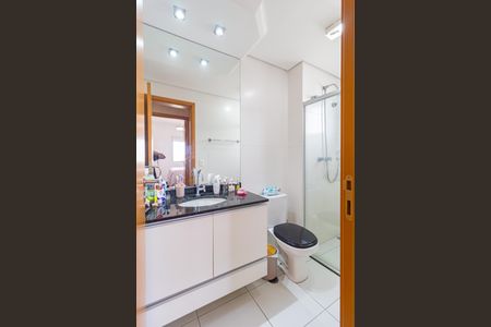 Apartamento à venda com 92m², 2 quartos e 2 vagas Apartamento à venda com 92m², 2 quartos e 2 vagasBanheiro - Social