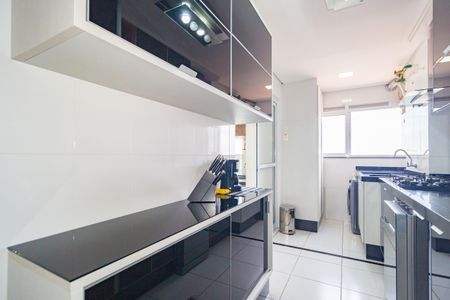 Apartamento à venda com 92m², 2 quartos e 2 vagas Apartamento à venda com 92m², 2 quartos e 2 vagasCozinha