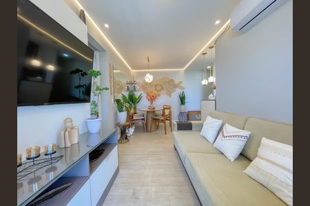 Apartamento à venda com 49m², 2 quartos e 1 vaga Apartamento à venda com 49m², 2 quartos e 1 vagaSala