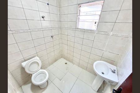 Casa de condomínio para alugar com 50m², 2 quartos e sem vagaBanheiro