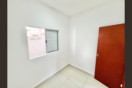 Casa de condomínio para alugar com 50m², 2 quartos e sem vagaQuarto 1