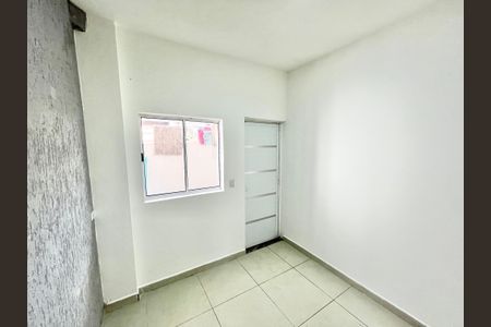 Casa de condomínio para alugar com 50m², 2 quartos e sem vagaSala/Cozinha