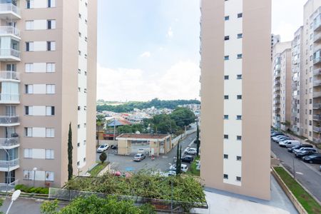 Vista  de apartamento para alugar com 2 quartos, 48m² em Santa Maria, Osasco