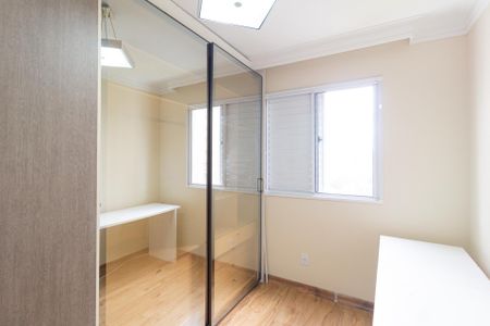 Quarto 1 de apartamento para alugar com 2 quartos, 48m² em Santa Maria, Osasco