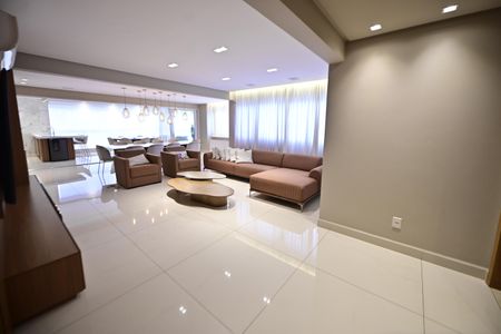 Apartamento para alugar com 4 quartos, 275m² em Setor Bueno, Goiânia