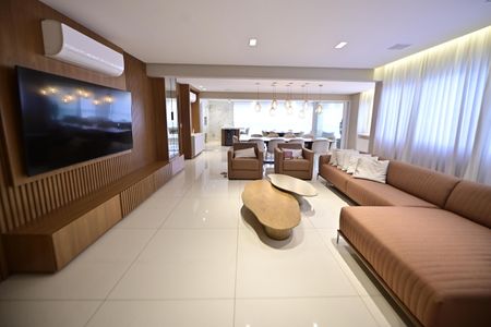 Apartamento para alugar com 4 quartos, 275m² em Setor Bueno, Goiânia