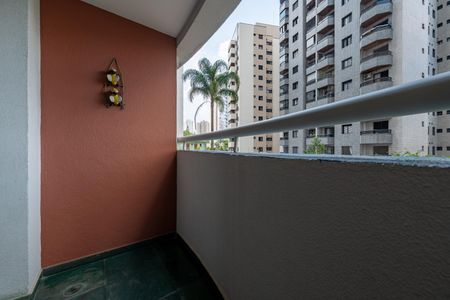Sacada de apartamento à venda com 2 quartos, 55m² em Vila Guarani, São Paulo