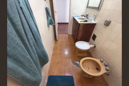 Apartamento à venda com 100m², 2 quartos e 1 vaga