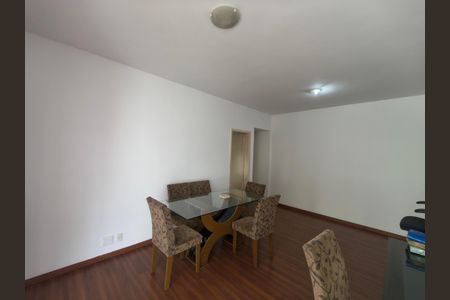 Apartamento à venda com 100m², 2 quartos e 1 vaga