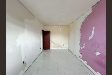 Casa à venda com 150m², 3 quartos e 2 vagas