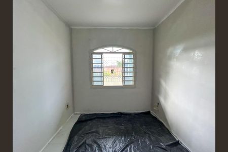 Casa à venda com 150m², 3 quartos e 2 vagas