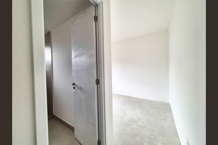 Apartamento à venda com 184m², 3 quartos e 2 vagasQuarto 3