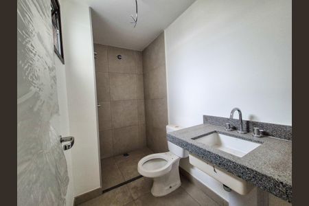 Apartamento à venda com 184m², 3 quartos e 2 vagas2º Banheiro do Quarto 1