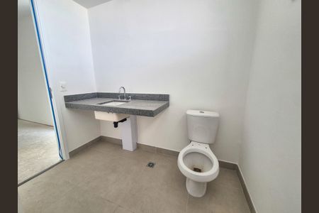 Apartamento à venda com 184m², 3 quartos e 3 vagas2º Banheiro do Quarto 1