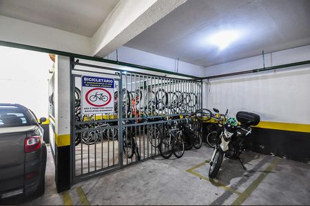 Apartamento para alugar com 70m², 2 quartos e 1 vaga Apartamento para alugar com 70m², 2 quartos e 1 vagaBicicletário