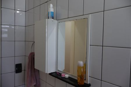 Apartamento à venda com 65m², 2 quartos e 1 vagaBanheiro Social