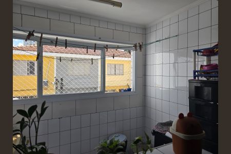 Apartamento à venda com 65m², 2 quartos e 1 vagaÁrea de Serviço