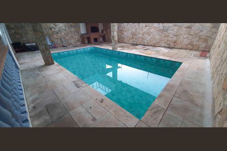 Casa para alugar com 500m², 5 quartos e 6 vagas Casa para alugar com 500m², 5 quartos e 6 vagasPiscina