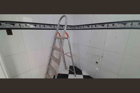 Casa para alugar com 500m², 5 quartos e 6 vagas